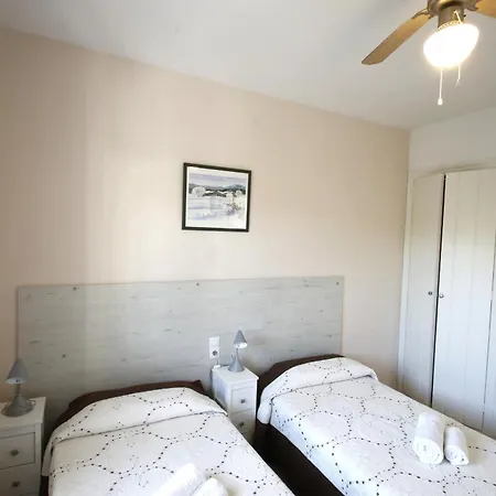 Marinas A Apartamento Miami Playa